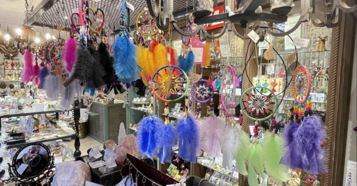 Omamoriyasan AMULET お悩み解決☆お守り、魔術、スピリチュアル専門店