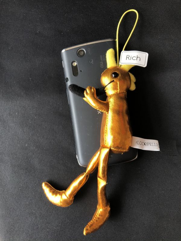 アメリカンロコペリDOLLストラップ ゴールドメタリック 〜お金を呼ぶ精霊〜