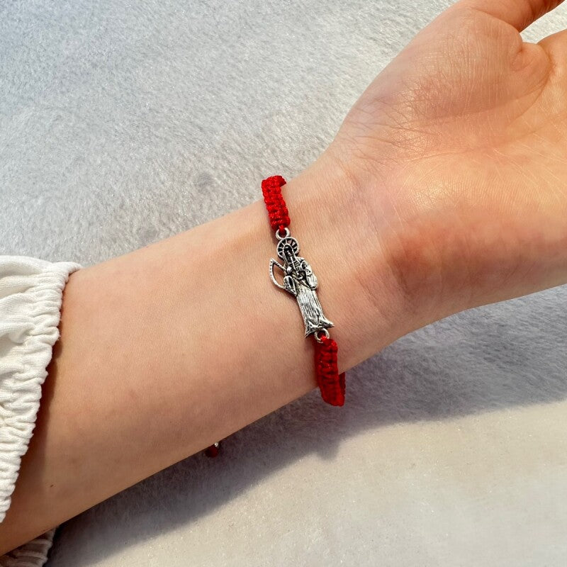 強力な恋愛成就のための!どんな願いも叶えるといわれる!サンタ・ムエルテ★紅ブレスレット