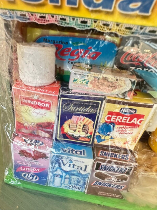 商売繫盛!お店が持ちたい!願掛け小物★お店(中)紙幣付き