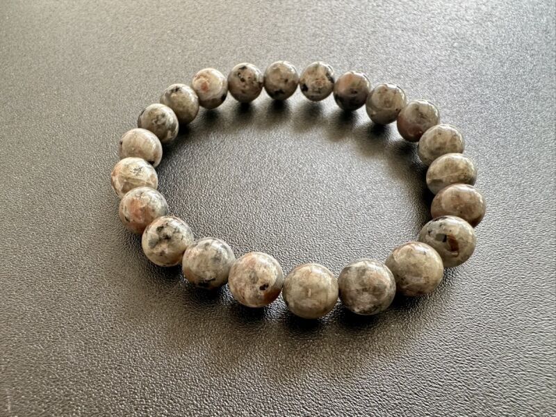 テレビ番組で紹介!!闇夜で光る!霊や悪意を強力にブロック!ユーパーライト 8mm