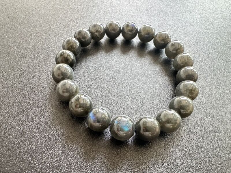 【新月】の力が宿る石●持ち主の願いを実現へと導く ブラックムーンストーン 10mm