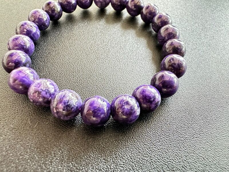 【特価】世界3大石☆道を切り開く!パワーストーン チャロアイト ブレスレット8ミリ【限定】