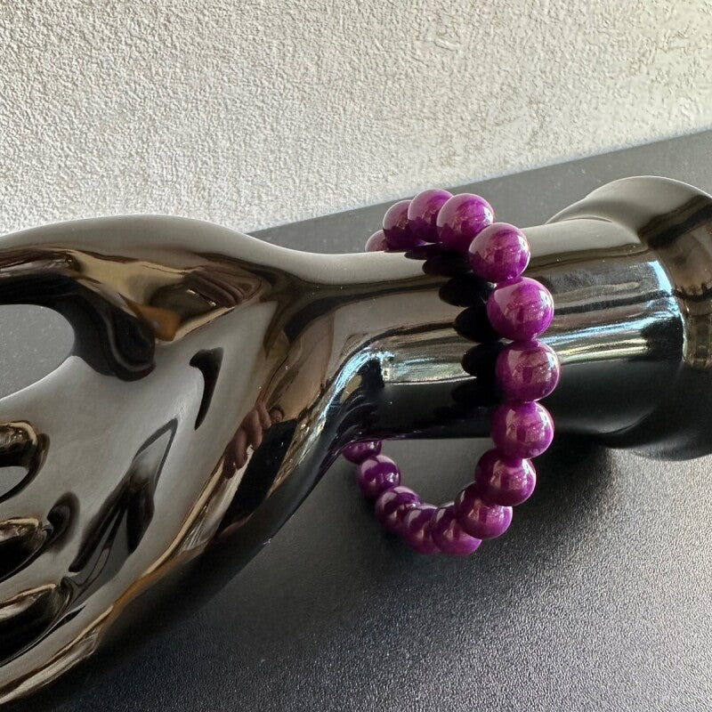 現代人の全ての悩みを解消する究極のヒーリングストーン!世界3大石☆スギライト10mmブレス