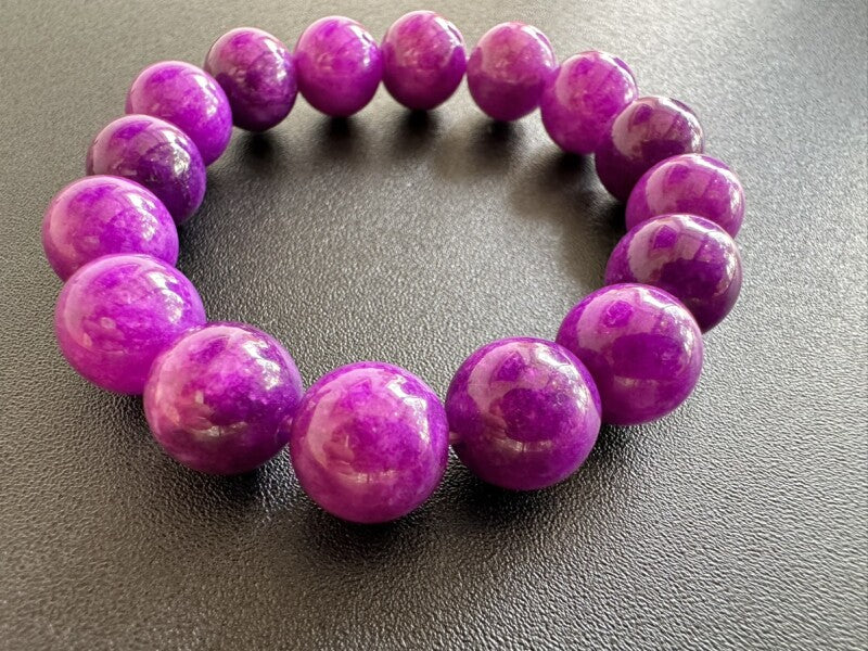 現代人の全ての悩みを解消する究極のヒーリングストーン!世界3大石☆スギライト12mmブレス