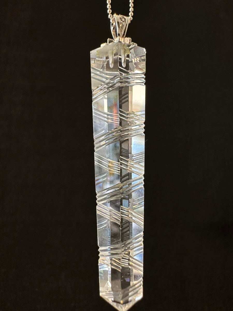 天運を味方につける!スパイラル水晶 ポイントペンダント