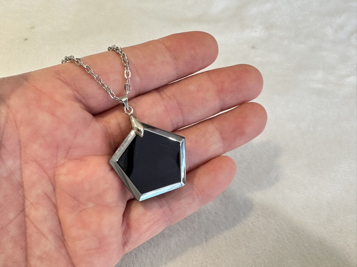 話題!体の内外から健康に!強い魔除けの力も秘める☆五芒星テラヘルツAAA