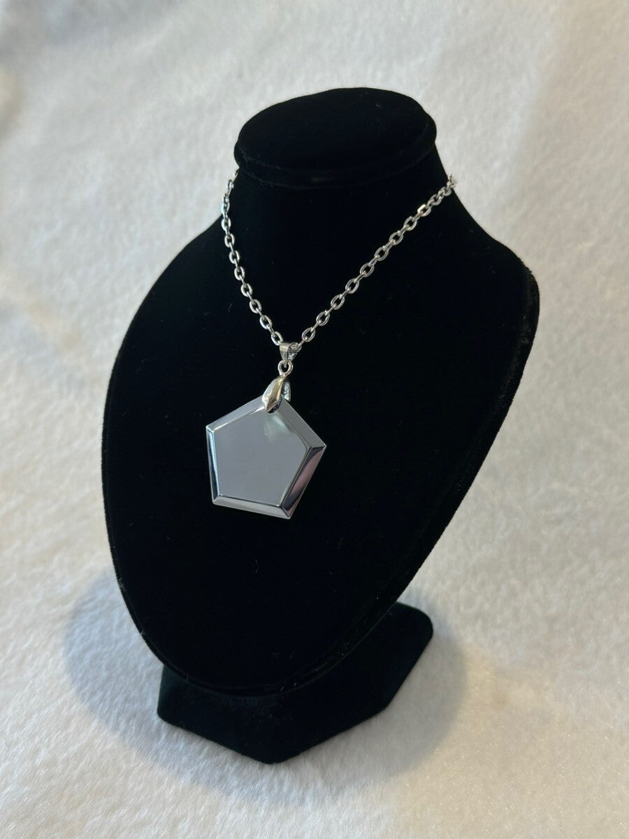 話題!体の内外から健康に!強い魔除けの力も秘める☆五芒星テラヘルツAAA