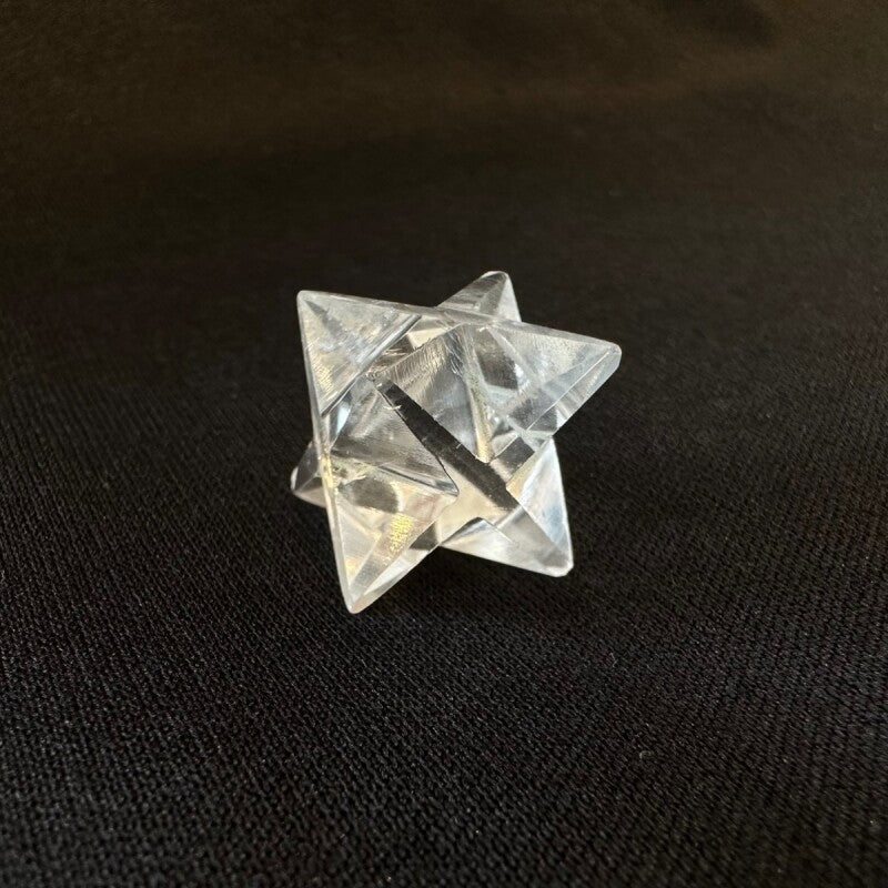 完璧なパワーバランスと守護力!マカバスター★最強ヒマラヤ水晶〜強力な浄化力・幸運を呼ぶ