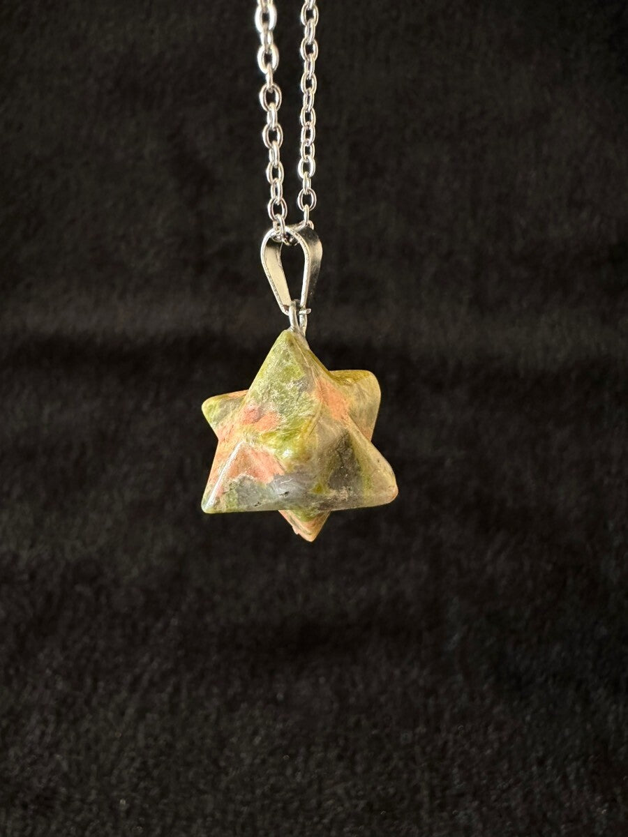 強力な保護力を持つ!マカバスターネックレス★ユナカイト〜トラウマや恐怖心を取り除く力を増幅させる