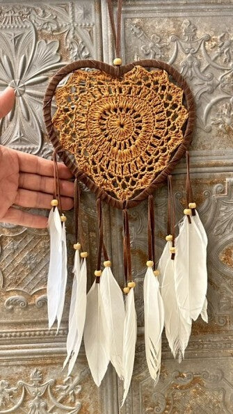愛を掴む💛直径17.5センチ!悪いものを消滅させ夢を掴む🕸ドリームキャッチャーラージハート ブラウン