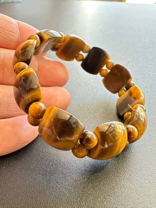 仕事運・金運を強力に高める!六角タイガーアイ バングル