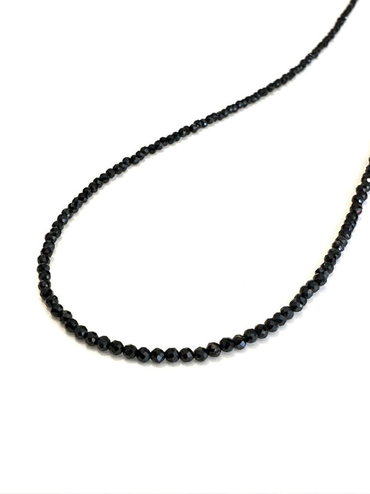 芸能人御用達♪身体エネルギーを活性化!魔除けにも ブラックスピネル・ネックレスS ~Silver925~