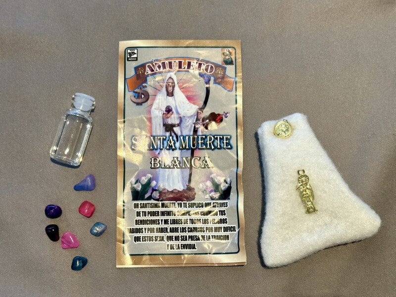 一度に七つの願掛け!どんな願いも叶えるといわれる!サンタ・ムエルテのおまじないセットWH