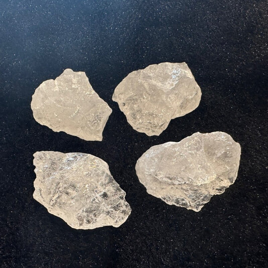 穢れ・不浄の場を浄化し改善!かち割り水晶原石 "小さめ4個" セット〇トイレ・お風呂の浄化に