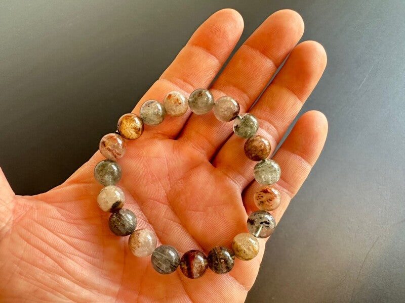 安定した財力を招く開運石 ファントムガーデンクオーツ(庭園水晶)ブレスレット