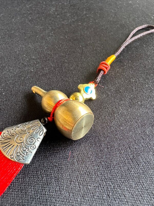 病気封じ!邪気を吸い込み、財運・幸運を貯める!黄金ひょうたん飾り