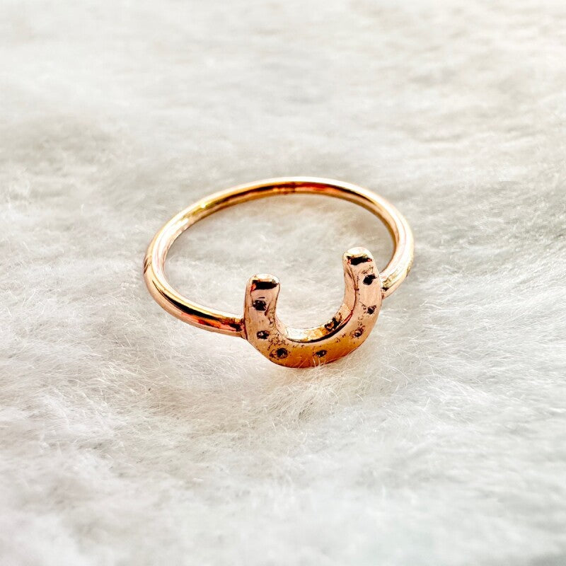 幸運のシンボル♪馬蹄リング★ピンクゴールド