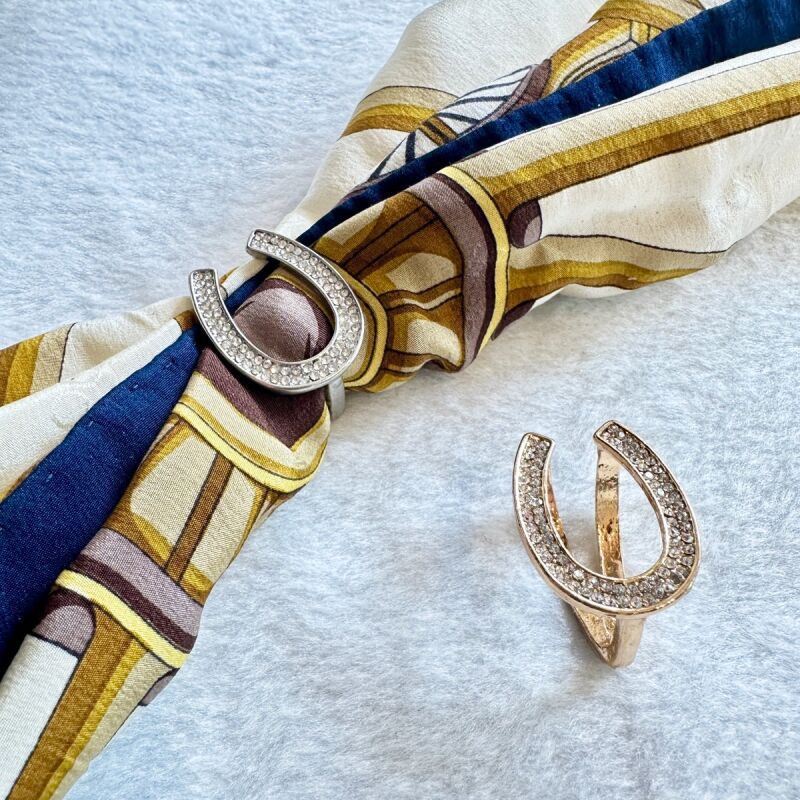 幸運のシンボル♪馬蹄(ゴールド)スカーフリング