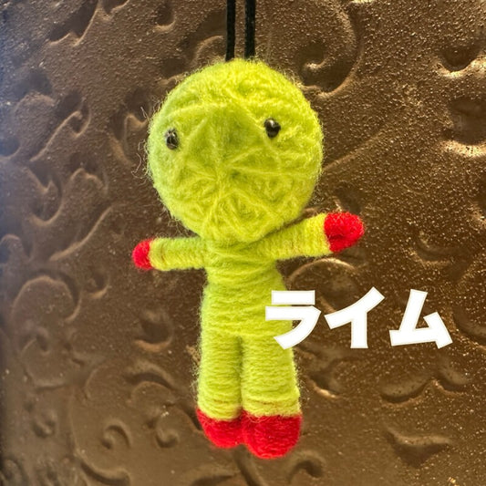 ライム◎健康祈願のお靴を履いたハッピードール(ブドゥー人形)◎厄を食べて幸運を招くお守り◎