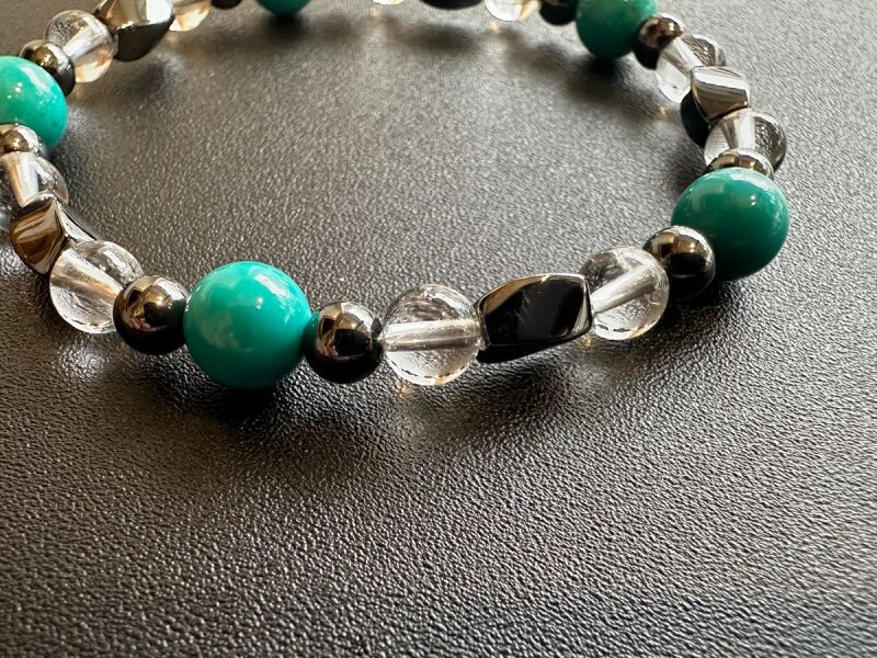 磁気がエネルギーを増幅!!心身を良い状態に保ち ポジティブ思考で状況を好転!マグネサイト&磁気ブレスレット