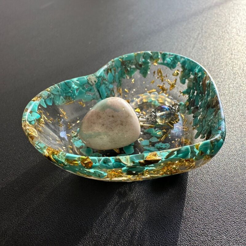 天然石の力をチャージ!ハート型トレー♡ターコイズ