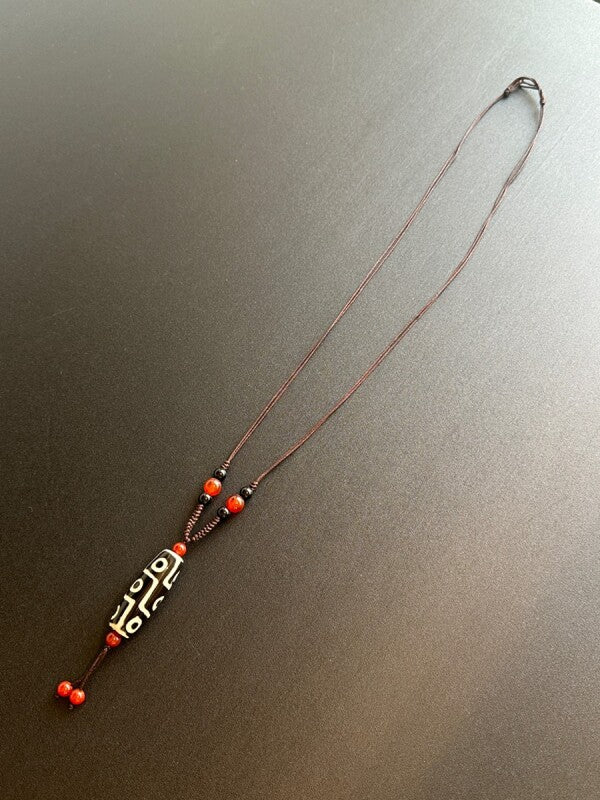 最高位!人生を大成功に導き幸福を得る!九眼天珠 紐ネックレス