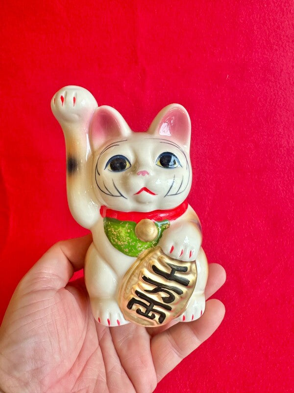 お金を招く!開運♪福招き三毛招き猫 置物