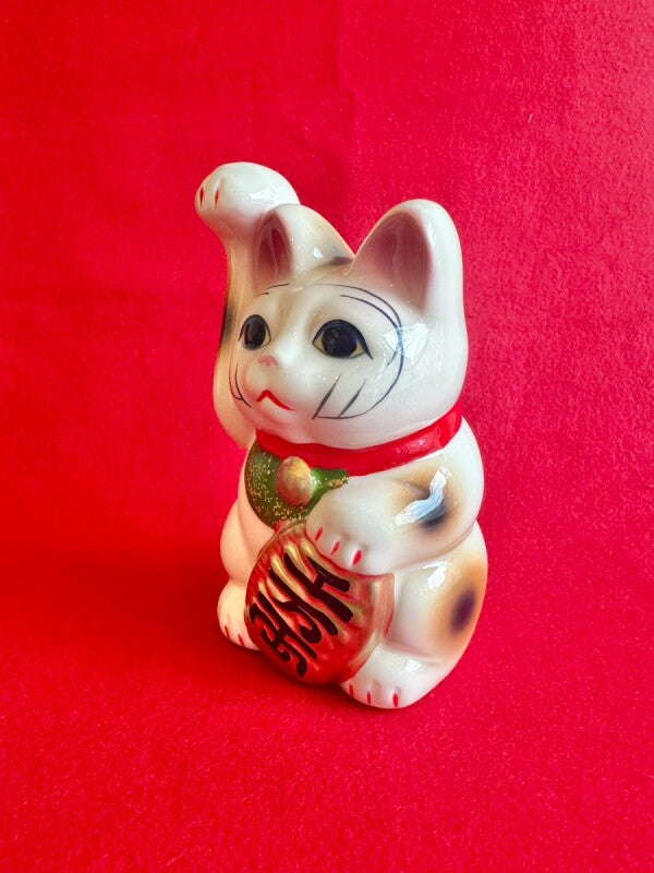 お金を招く!開運♪福招き三毛招き猫 置物