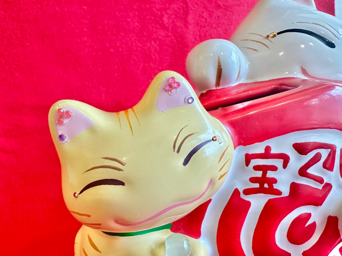 大当たり!!お金招き猫 宝くじ入れ 天然石付き💍