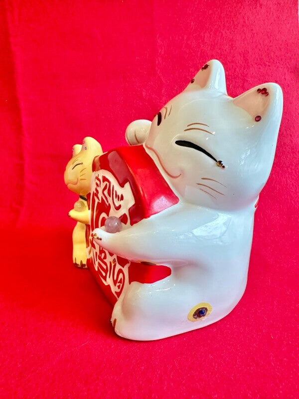 大当たり!!お金招き猫 宝くじ入れ 天然石付き💍