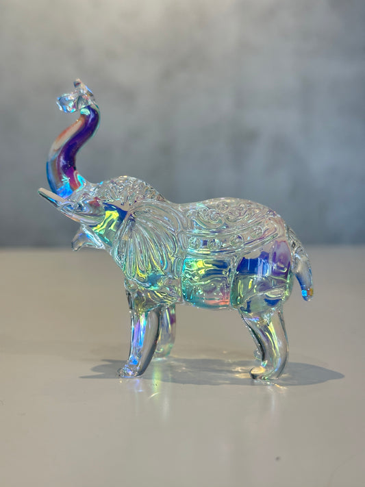 邪気を払い空間を浄化!幸運が舞い降りる🐘 象クリスタル置物