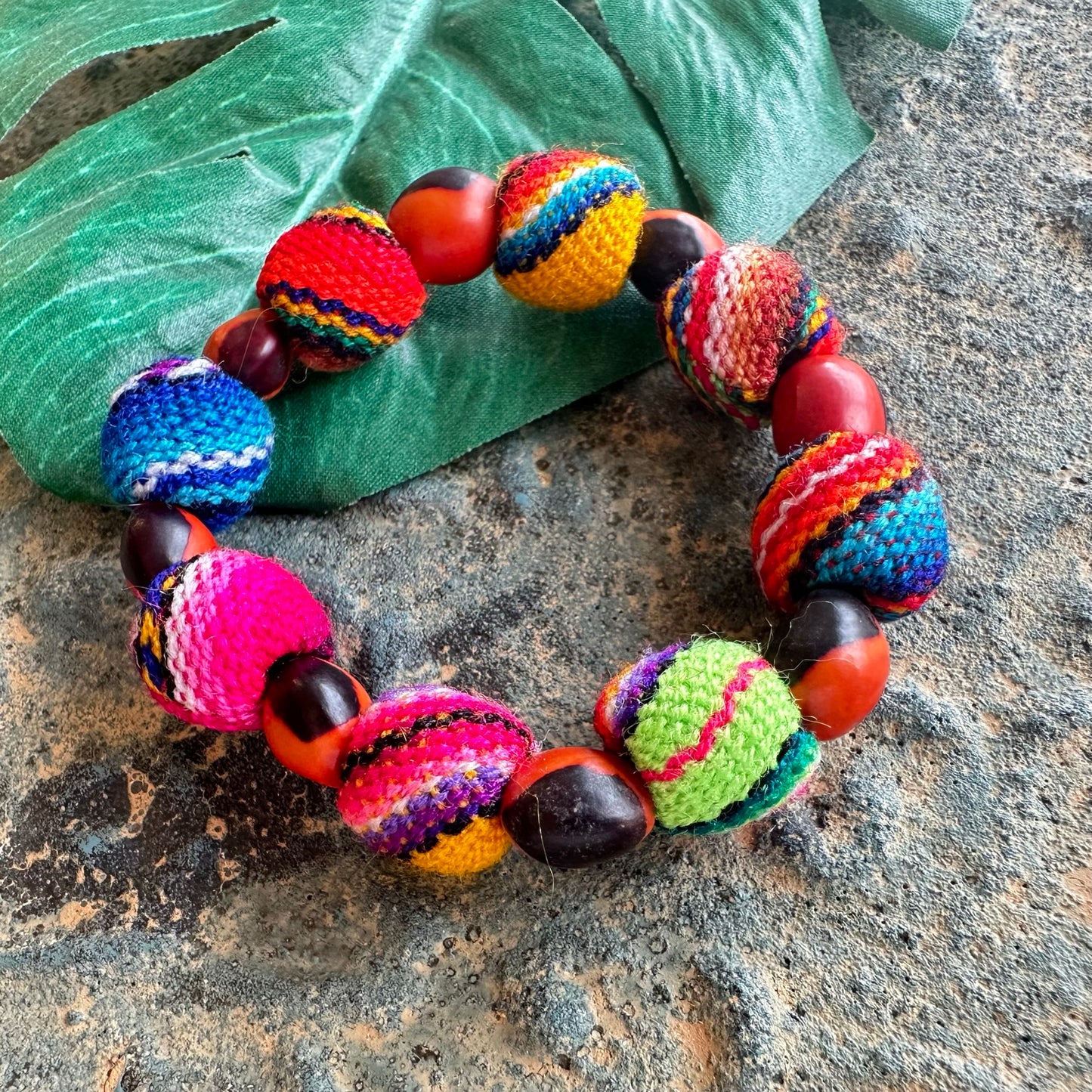 虹色の未来♪アワヨ 大粒!!!ラッキーワイルーロ☆アップブレス 幸運や金運に恵まれる♪