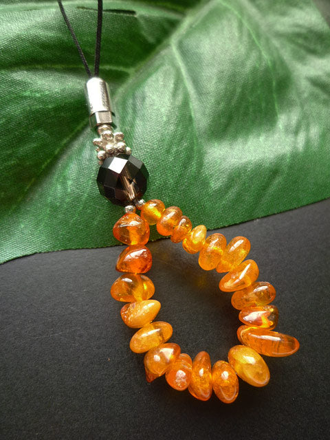 【値下げ!】古代からのスピリチュアルパワー☆琥珀と煙水晶 ストラップ