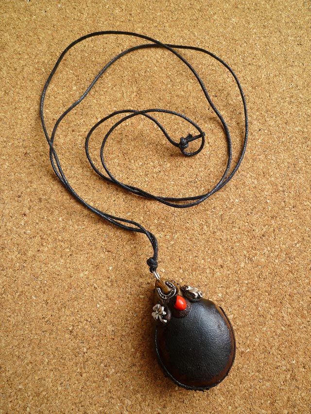 最大の幸運!フクロウ・スエルテ ペンダント 〜ペルーより〜