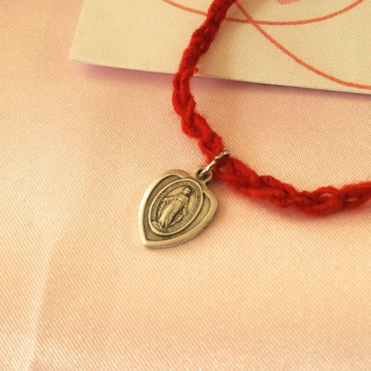 運命の赤い糸 叶えて・・・ 不思議のメダイ