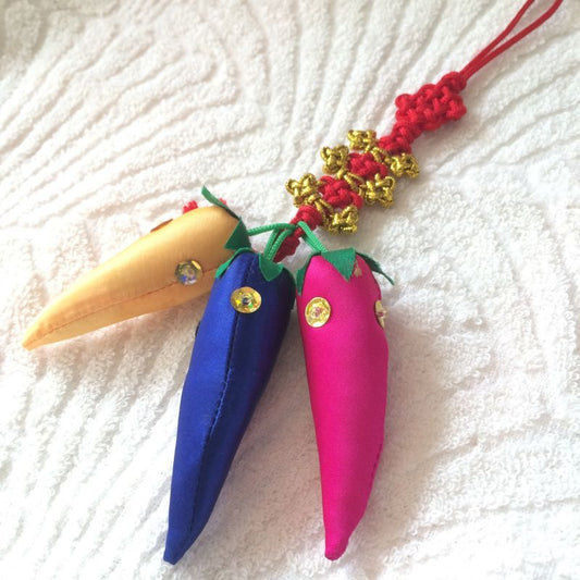 <値下げ>邪気払い・厄払いに!からふる唐辛子飾り 赤