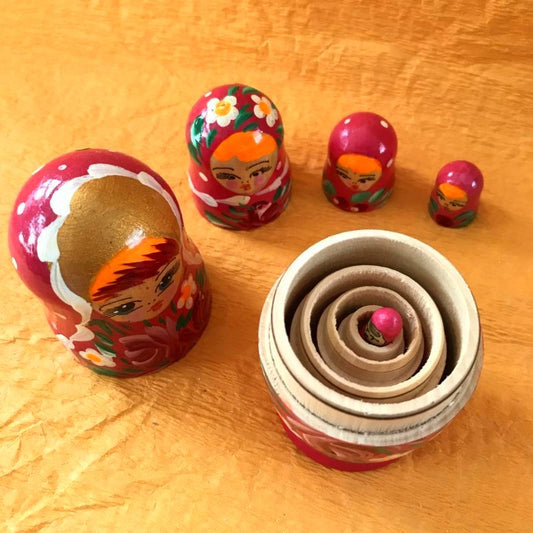 願いを吹き込む♪繁栄のマトリョーシカ 5体 小 ピンク