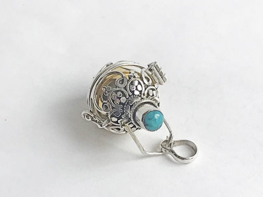 ガムランボール鳥かごタイプ☆ターコイズ 12月の誕生石(金運・仕事運のお守り)