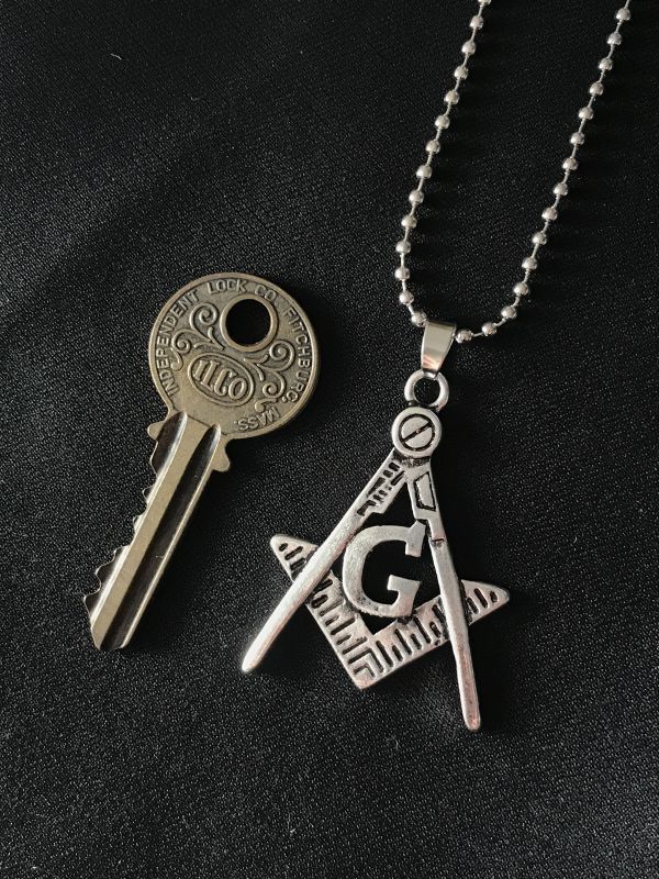 世界に知れ渡るこのパワー!フリーメイソン★ペンダント