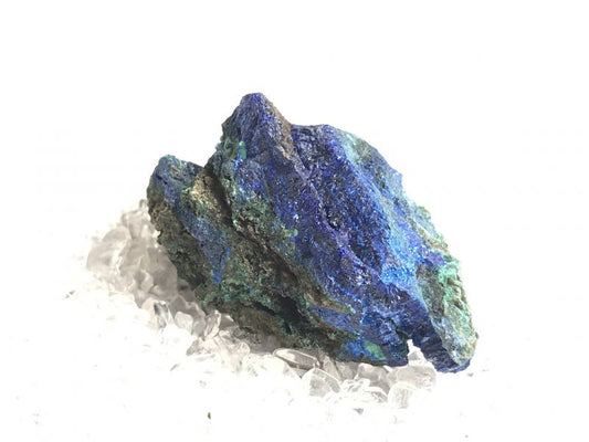 過去を清算し、将来に対する不安を取り除く石★アズライトb