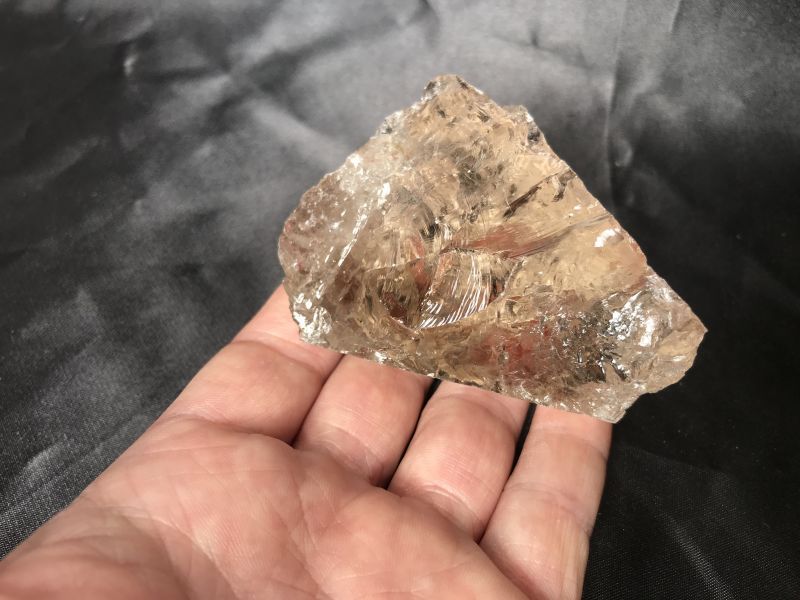 あなたを輝かせる願い石🌈虹入り煙水晶 C