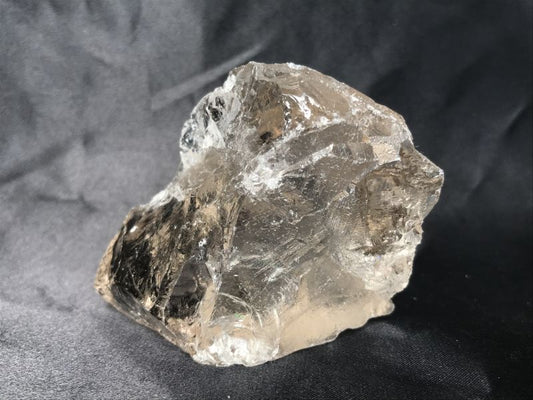 あなたを輝かせる願い石🌈虹入り煙水晶 B