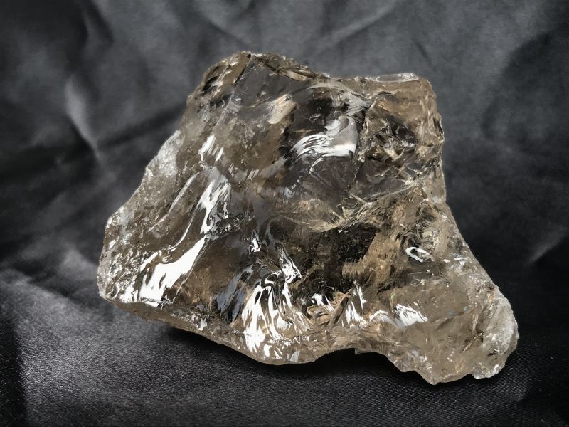 あなたを輝かせる願い石🌈虹入り煙水晶 A