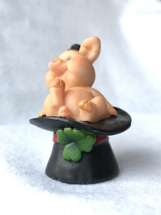 富と繁栄!幸せをもたらすブタの煙突掃除人シルクハット