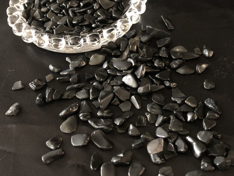 【持ち歩き可能】最強の魔除け効果を持つ!陰気・邪気・殺気を鎮める!天然黒水晶 モリオンさざれ ポーチ付き