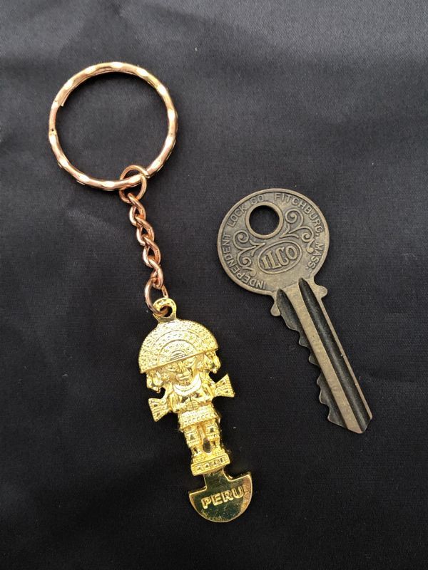 強運と金運に恵まれる!ペルーの聖なるナイフ★トゥミ キーリング ゴールド