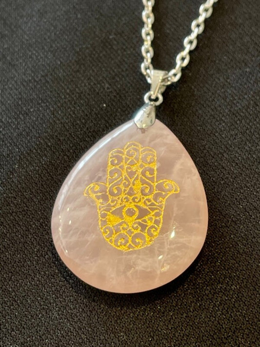 強力にあなたを守る護符ネックレス!ローズクォーツハムサ