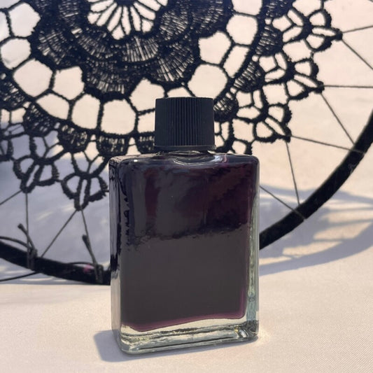 逃れたい悩み、人間関係に。黒いオイル Voodoo(ブードゥー)