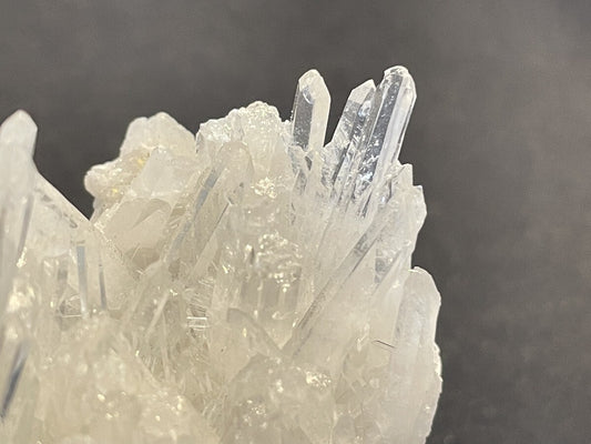 【1点もの】全てを浄化する万能の強運石 神秘!群生 天然水晶クラスター 台付き b